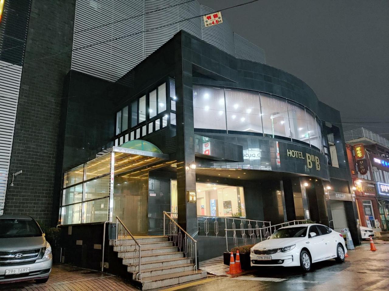Gallery Hotel Bnb Jeju Extérieur photo