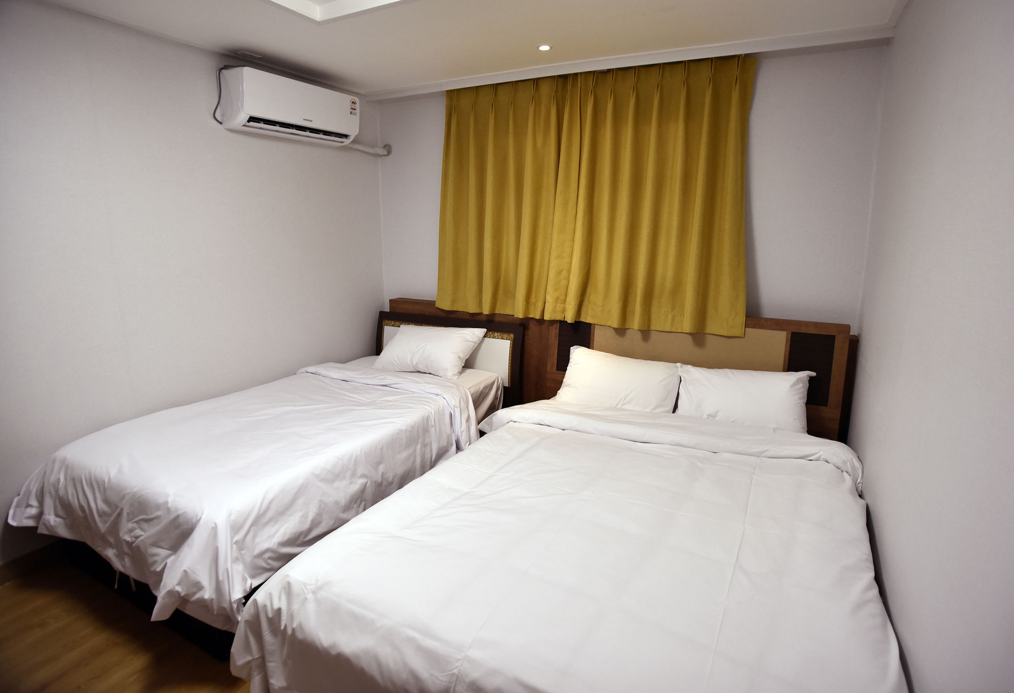 Gallery Hotel Bnb Jeju Extérieur photo
