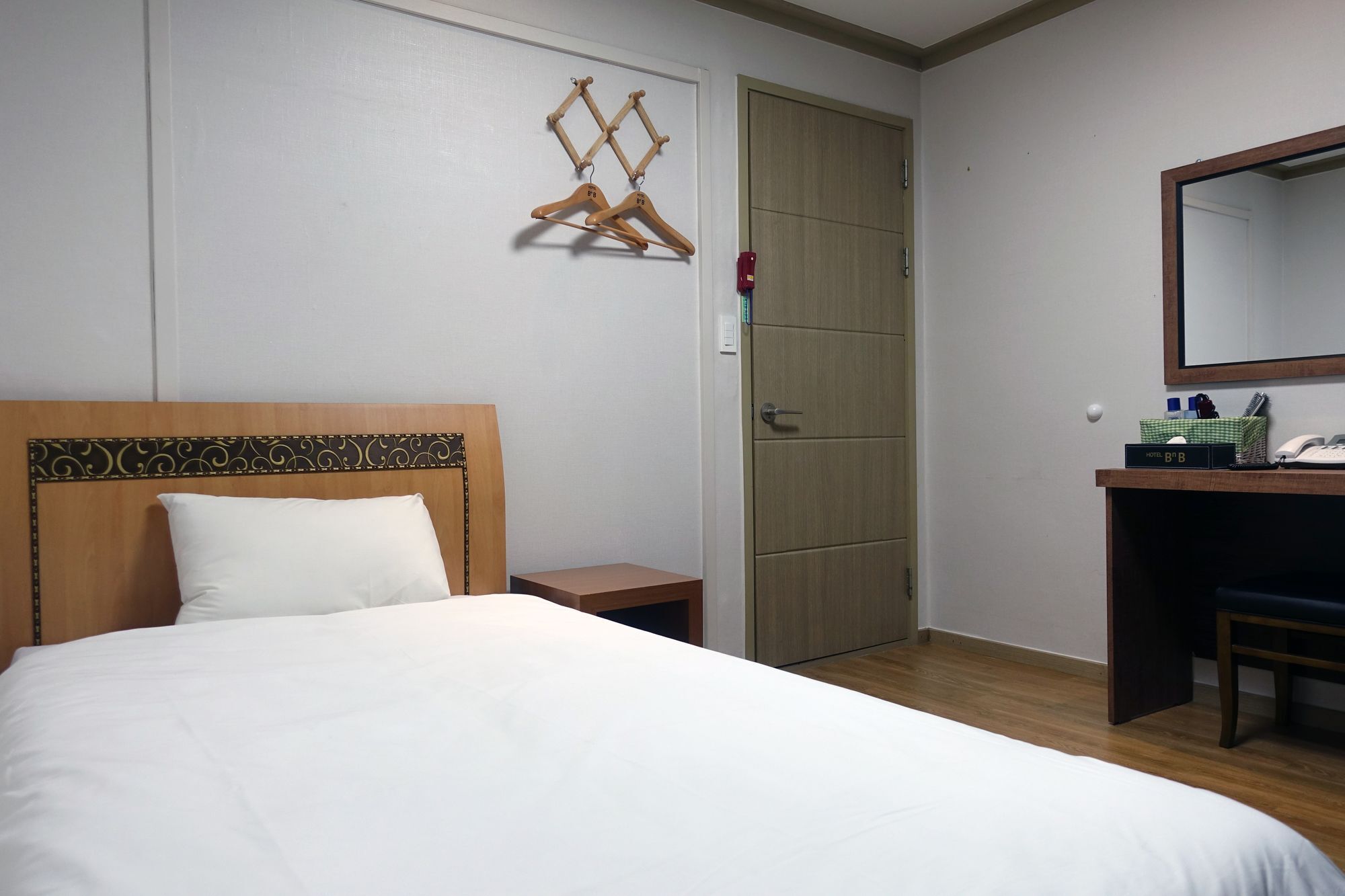 Gallery Hotel Bnb Jeju Extérieur photo