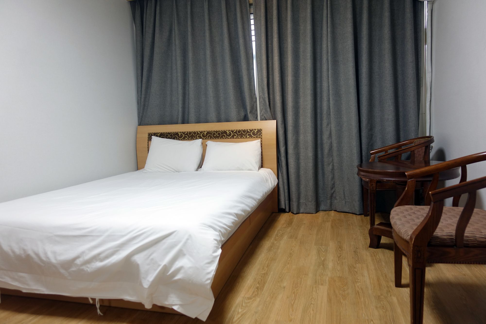 Gallery Hotel Bnb Jeju Extérieur photo